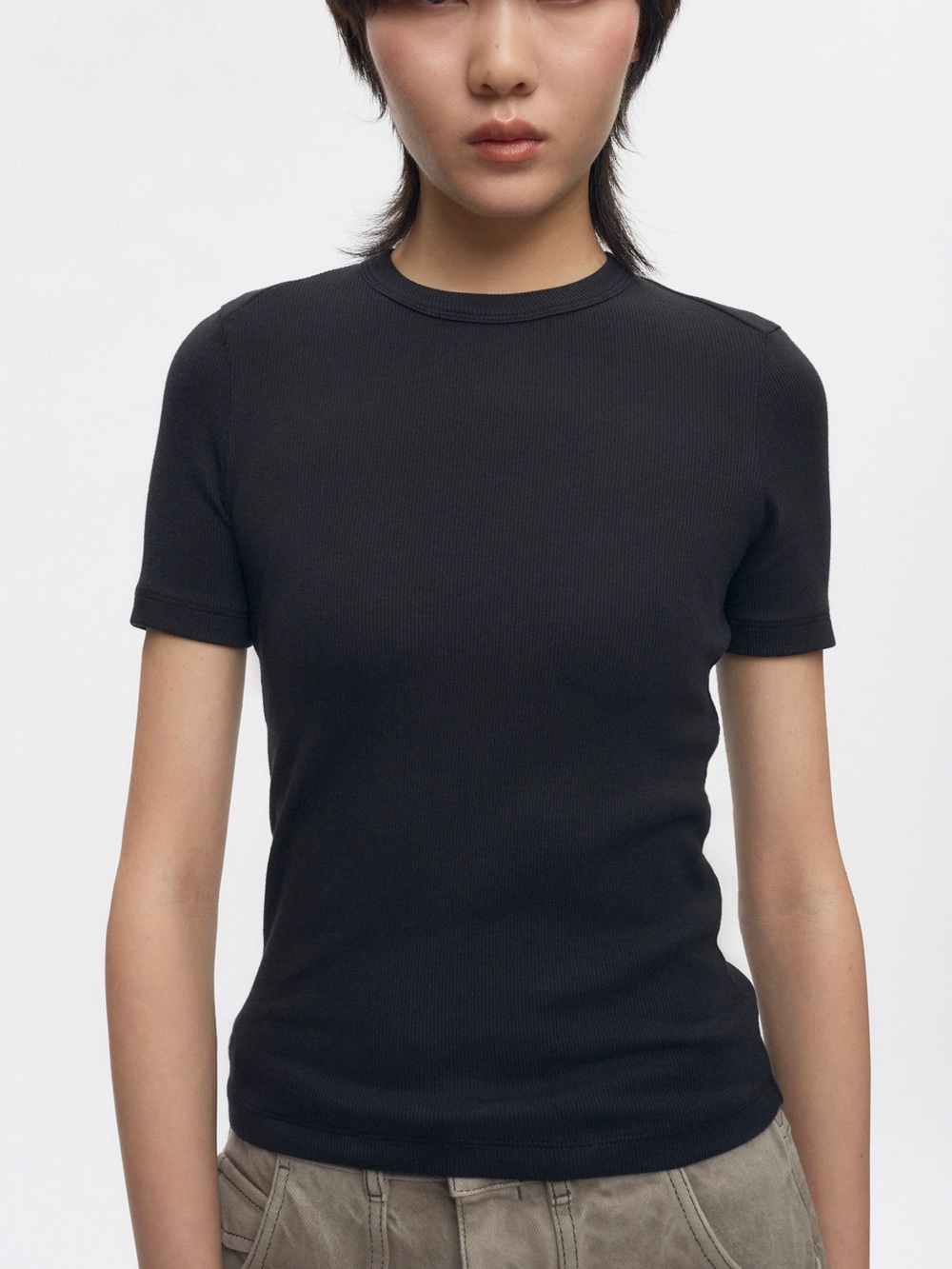 Kotn Black Fitted Rib Tee